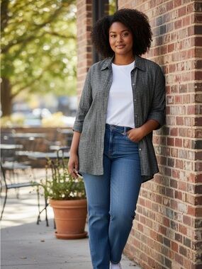 Relaxed Button-Front Linen Blend Blouse - Charcoal 3X Capsule